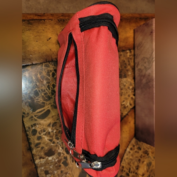 NASCAR overnight travel bag - Picture 6 of 8